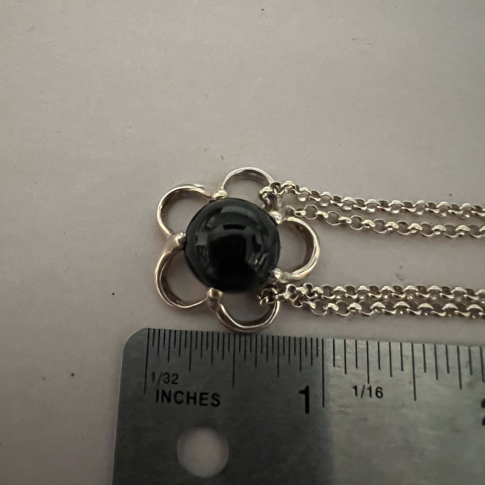 Unusual Onyx Flower & Sterling Silver Double Strand Nwcklace. - Picture 6 of 6